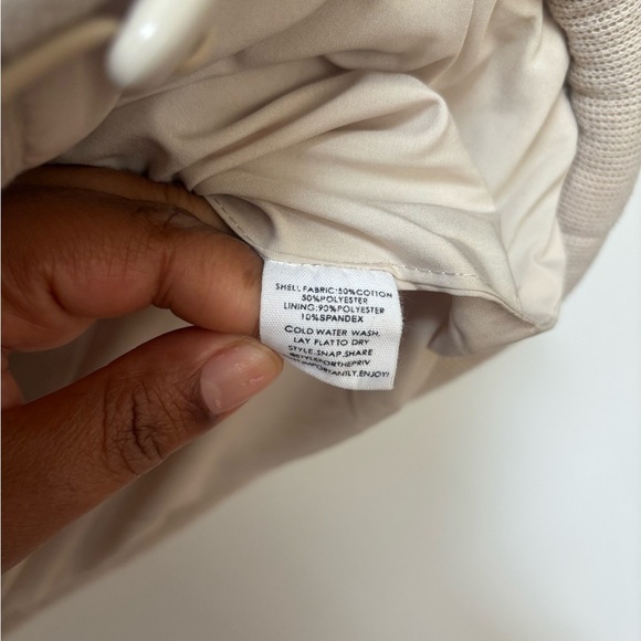 PRIV | Cora knit puffer | size large - Picture 9 of 9